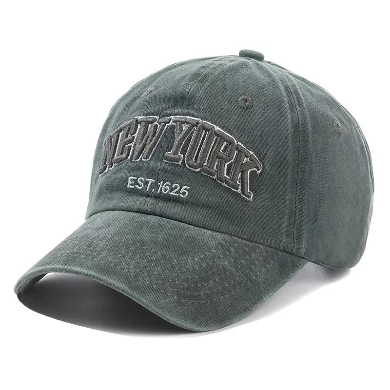 GarbPlanet Green New York Logo Cotton Baseball Cap